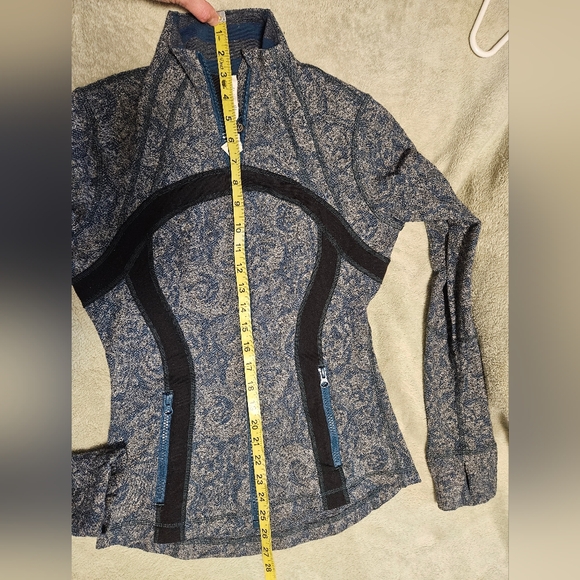 Lululemon Define Jacket sz 6 teal floral - Picture 8 of 9